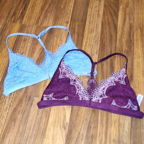 Victoria's Secret Intimates & Sleepwear 2 Victoria Secret Bralett